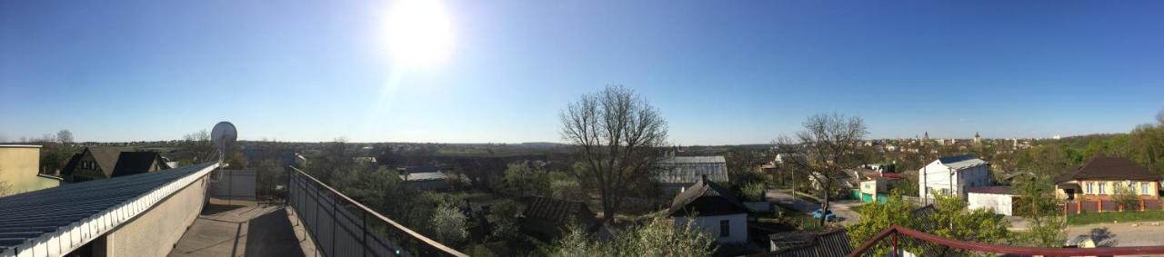 Rooms With Fortetsya View Kamianets-Podilskyi Exterior foto