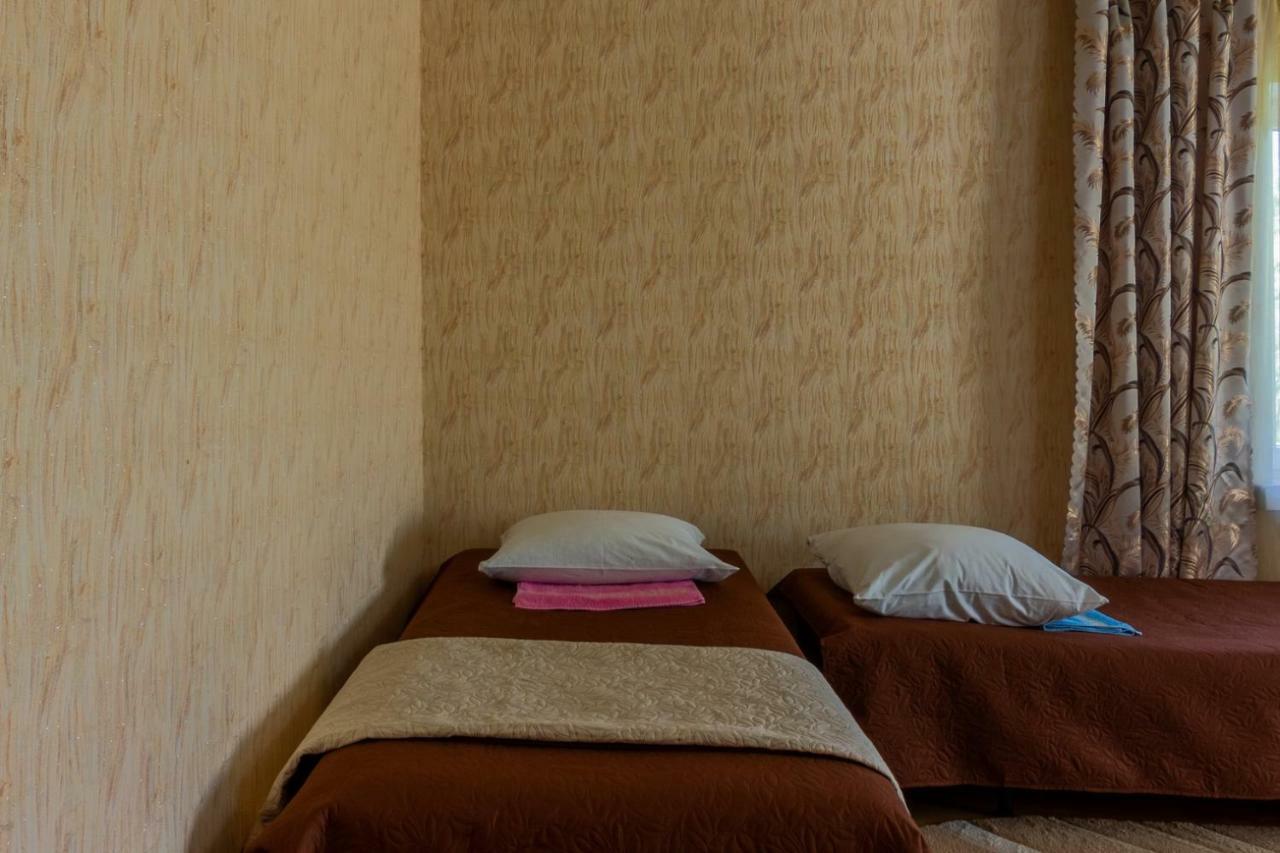 Rooms With Fortetsya View Kamianets-Podilskyi Exterior foto