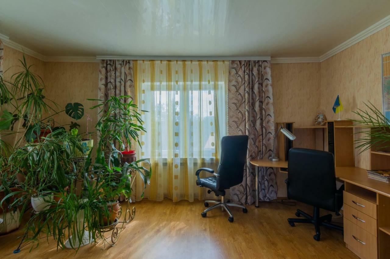 Rooms With Fortetsya View Kamianets-Podilskyi Exterior foto